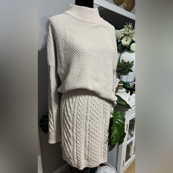 Time and Tru Mock Neck Cable Knit Sweater and Skirt Set, 2-Piece size XL NWT - Picture 6 of 10